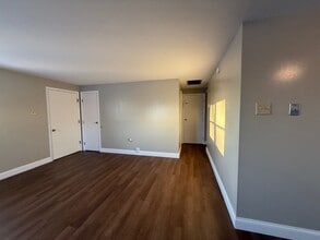 239 Euclid Ave in Fairborn, OH - Building Photo - Building Photo