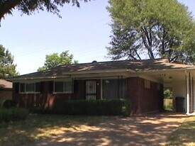 3072 Capri St in Memphis, TN - Building Photo