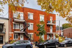 2125 Denonville Rue in Montréal, QC - Building Photo