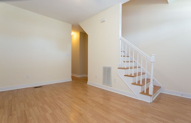 13111 2AWLeighSt in Richmond, VA - Building Photo - Building Photo