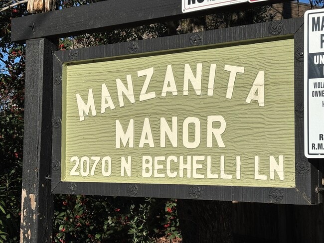 Manzanita Manor Apartments
