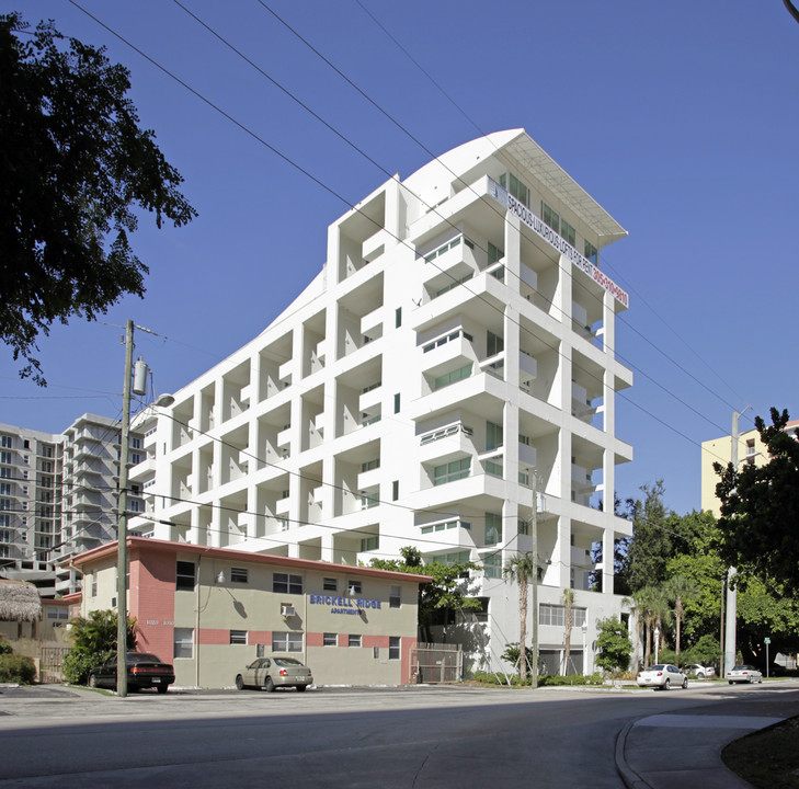 Brickell Station Lofts in Miami, FL - Building Photo