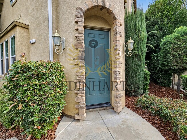 3828 Trenton Ln in Clovis, CA - Building Photo - Building Photo