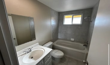 11341 Rancho La Brea Dr in Riverside, CA - Building Photo - Building Photo