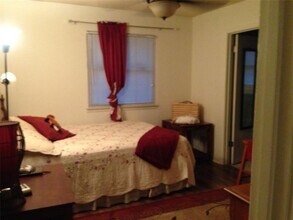 1917 Castle Gate Cir in San Marcos, TX - Building Photo - Building Photo