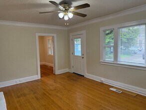 2105 N Kilpatrick St in Portland, OR - Building Photo - Building Photo