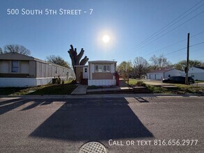 500 S 5th St in Odessa, MO - Building Photo - Building Photo