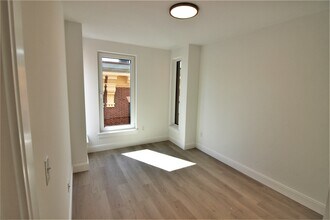9 New St, Unit 3 in Boston, MA - Foto de edificio - Building Photo