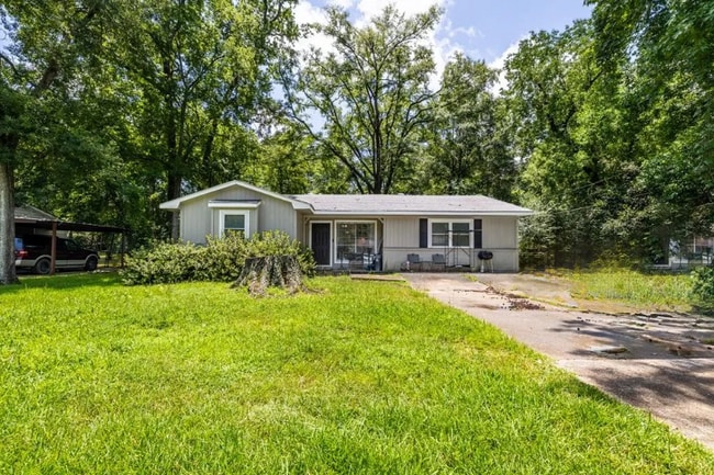 property at 211 Meadowbrook Dr