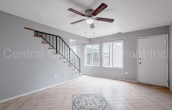 6016 Almendra Ave in Bakersfield, CA - Building Photo - Building Photo