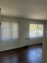 1140 N Vista in Los Angeles, CA - Foto de edificio - Building Photo