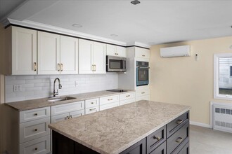 3 Harvard Rd in Woodmere, NY - Building Photo - Building Photo
