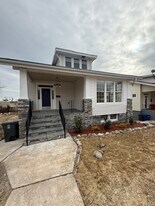 3203 Vickers Rd in Baltimore, MD - Building Photo