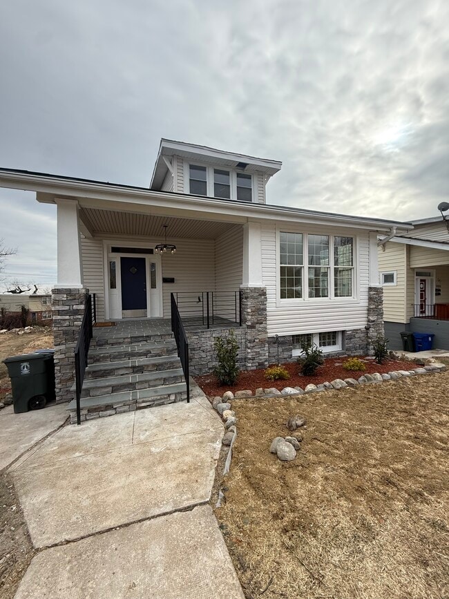 property at 3203 Vickers Rd