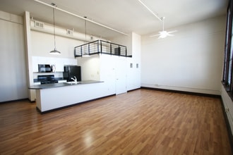 301 Central Ave NE in Albuquerque, NM - Foto de edificio - Building Photo