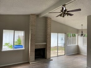 3547 Lake Tahoe in San Antonio, TX - Building Photo - Building Photo