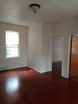 511 Wood St, Unit 2