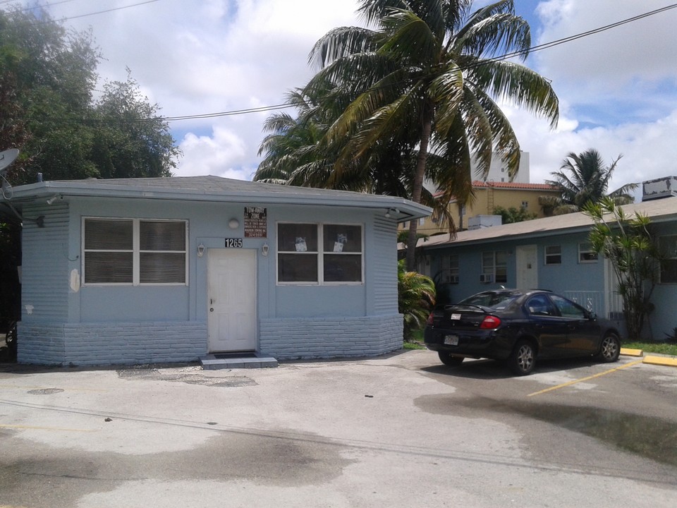 1255 SW 6 Street in Miami, FL - Building Photo