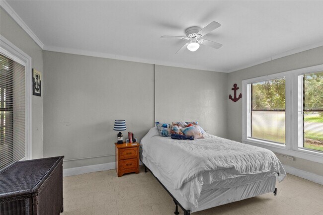 814 3rd Ave N in Texas City, TX - Building Photo - Building Photo