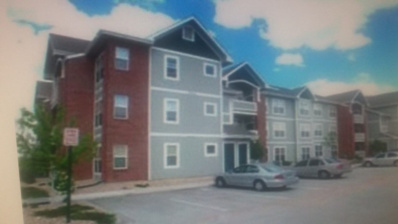 14353 E 1st Dr in Aurora, CO - Building Photo