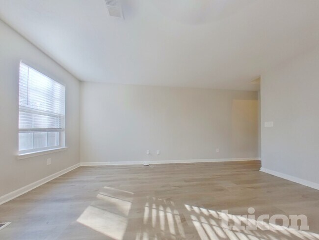 613 Amberwood Dr in Villa Rica, GA - Building Photo - Building Photo