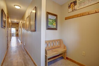 244 W Lodgepole St in Dillon, CO - Building Photo - Building Photo