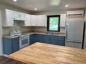 1333 Falling Spring Rd in Glasgow, VA - Building Photo - Building Photo