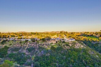 2783 Walker Dr in San Diego, CA - Building Photo - Building Photo