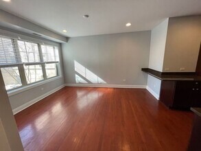 1448 W Thorndale Ave in Chicago, IL - Building Photo - Building Photo