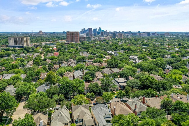 Casas Alquiler en Highland Park, TX