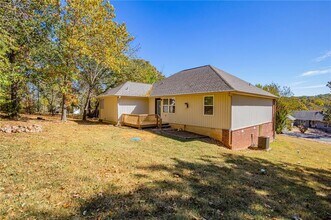 41 May Ln in Bella Vista, AR - Building Photo - Building Photo