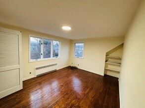 13 Chestnut St in Glen Cove, NY - Foto de edificio - Building Photo