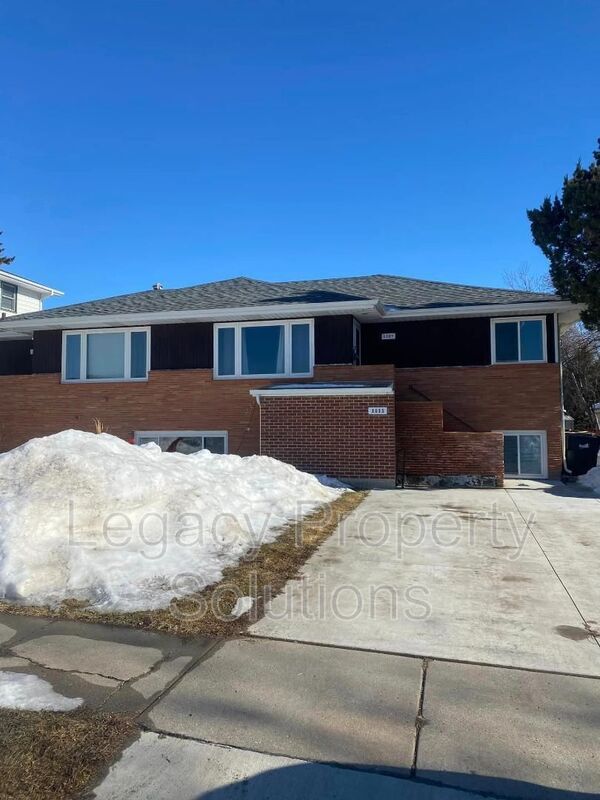 property at 1111 N 18th St