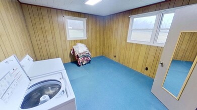 6250 Sterner Dr in Spring Grove, PA - Building Photo - Building Photo