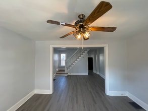 417 N Rodney St in Wilmington, DE - Foto de edificio - Building Photo