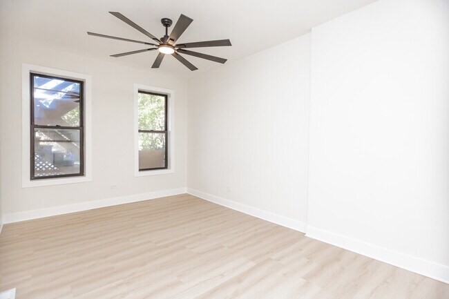 1322 W Ohio St, Unit 1R in Chicago, IL - Building Photo - Building Photo