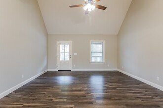 2728 Oscar Bradford Rd in Hayden, AL - Building Photo - Building Photo