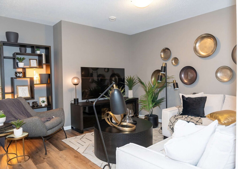 133 Corner Meadows Way NE in Calgary, AB - Building Photo
