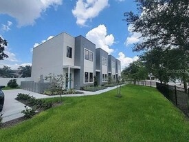 2108 E 22nd Ave. in Tampa, FL - Building Photo