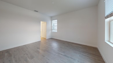 7955 Lakes Edge Ln in Port Charlotte, FL - Building Photo - Building Photo