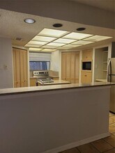 305 Centennial Blvd in Richardson, TX - Foto de edificio - Building Photo