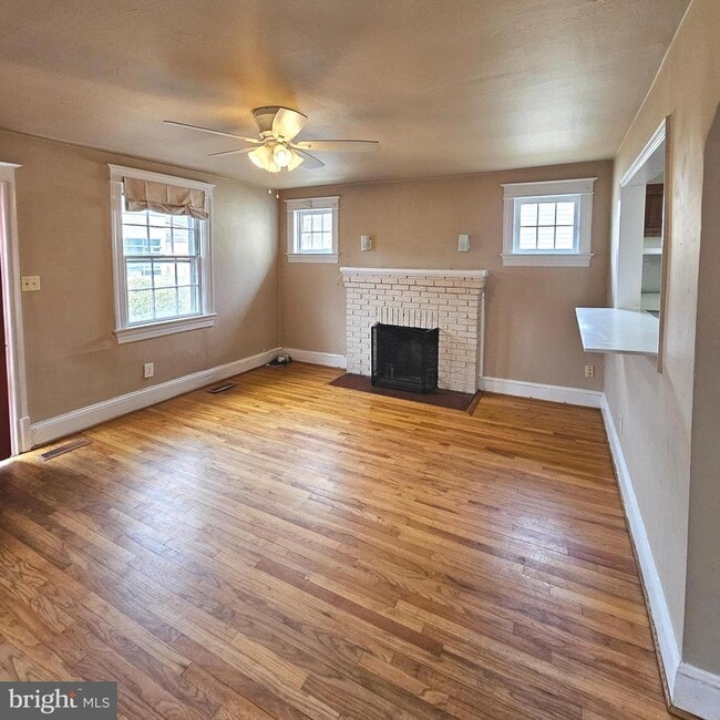 property at 2910 16th St S