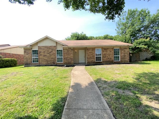 property at 7414 Emory Oak Ln
