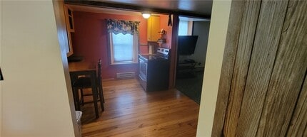 8272 Alloway Rd in Lyons, NY - Building Photo - Building Photo