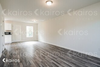 108 Arthur Ct in Castle Hayne, NC - Building Photo - Building Photo