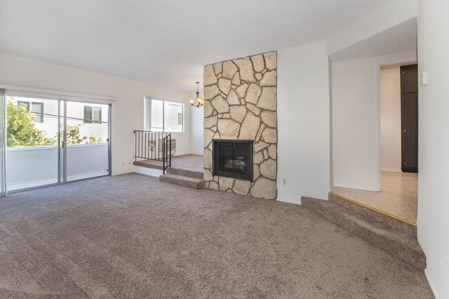 3336 Tilden Ave in Los Angeles, CA - Building Photo - Building Photo