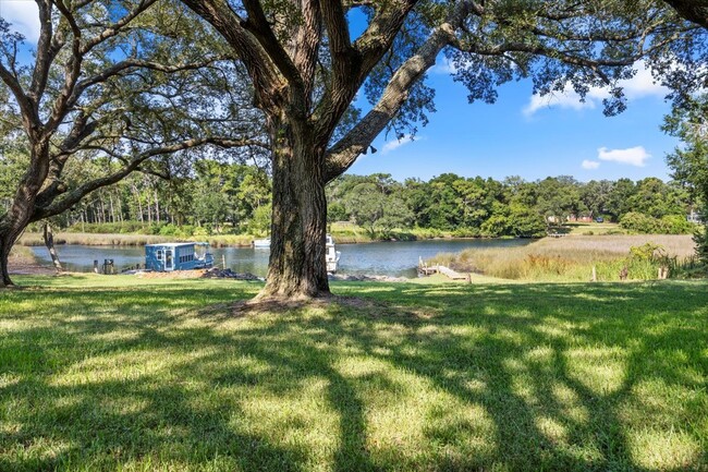 2028 Americus Ave-Unit -#8 in Pensacola, FL - Building Photo - Building Photo
