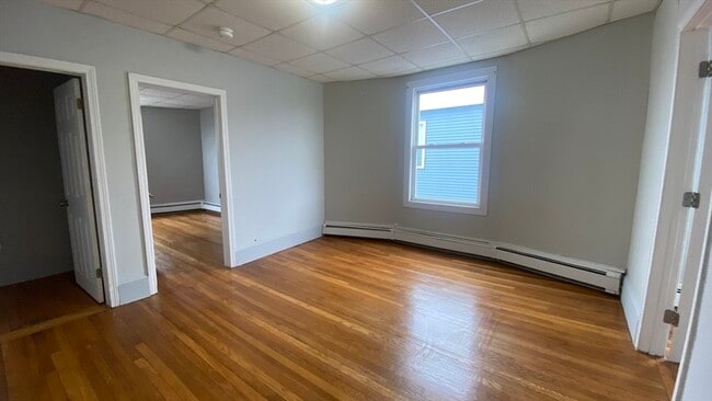 271 Shirley St in Winthrop, MA - Building Photo - Building Photo