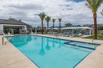 Bungalows on Bowlin in Maricopa, AZ - Building Photo - Building Photo