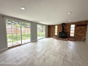 1082 Madrid Rd in Rockledge, FL - Building Photo - Building Photo